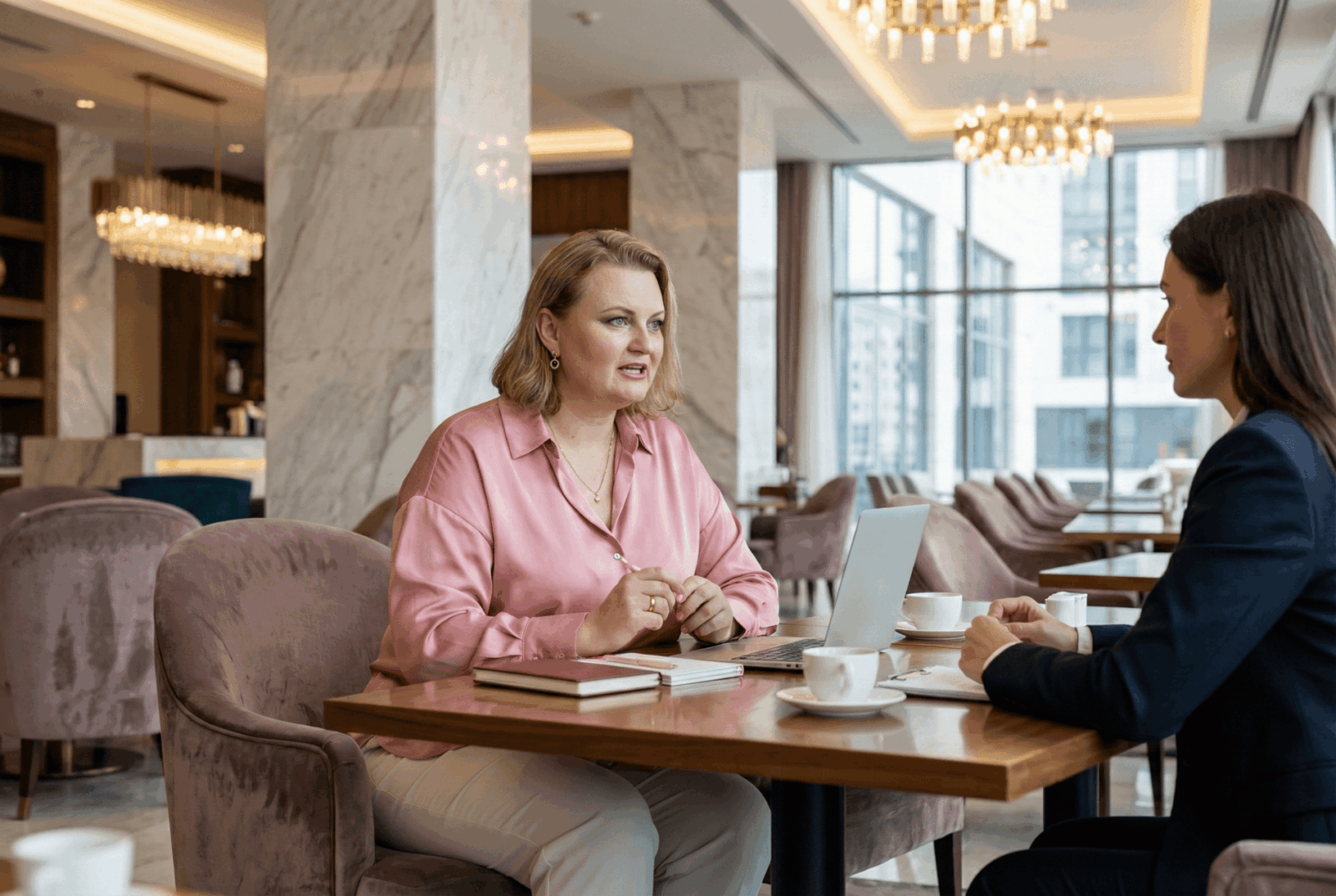 Justyna Kopeć artykuł blogowy Psychologia w marketingu: 9 mechanizmów, które realnie sprzedają w kobiecym biznesie online Justyna Kopeć artykuł blogowy Psychologia w marketingu: 9 mechanizmów, które realnie sprzedają w kobiecym biznesie online